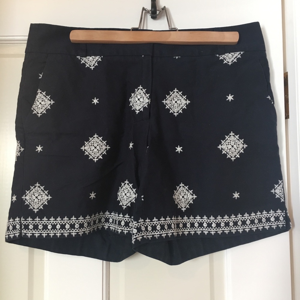 LOFT Embroidered Riviera Shorts